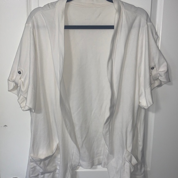 Woman’s cover! Hardly worn. - Picture 3 of 3